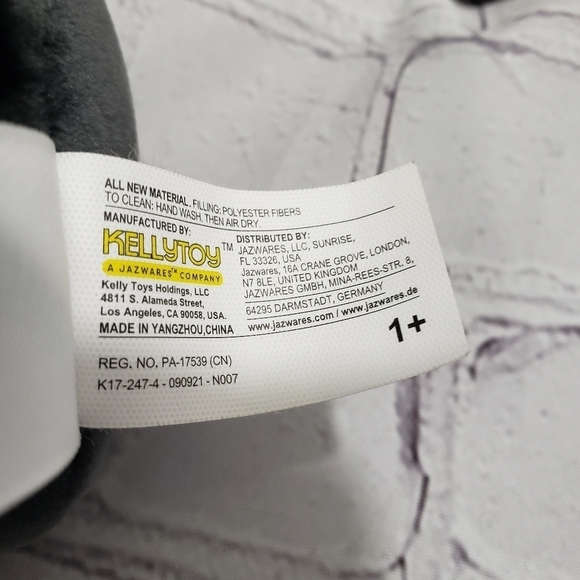 Squishmallows Selma Skunk Plush 5" Stuffed Valentine Year 2021 Embroidered - Picture 4 of 5